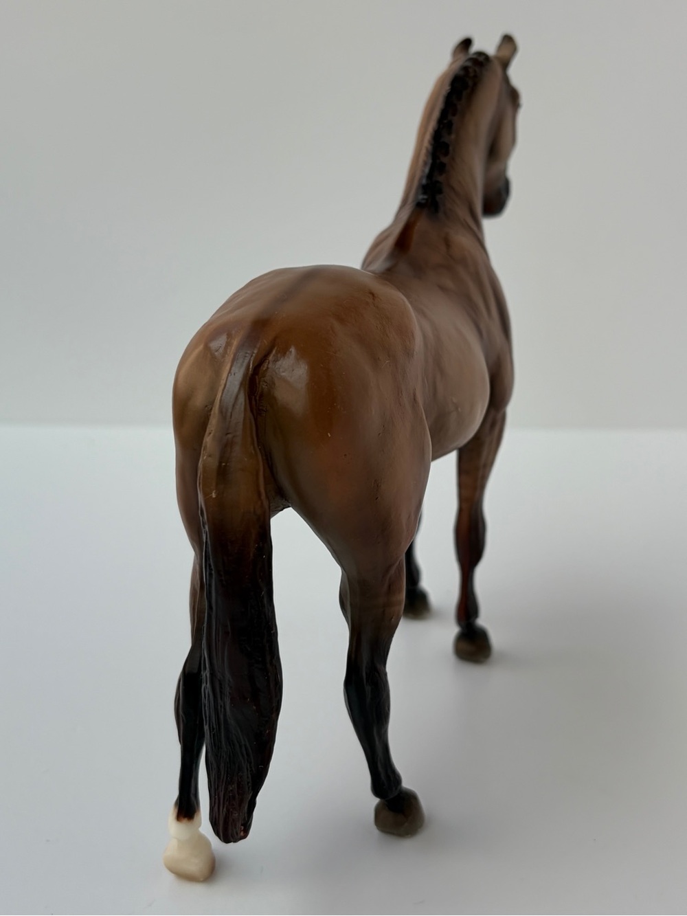 Vintage Breyer Light Brown Standing Horse One White Stocking - Picture 5 of 9